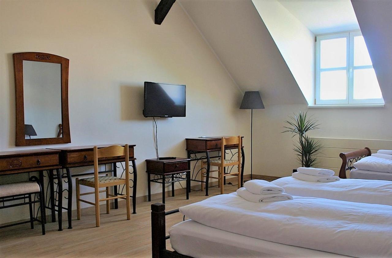Penzion Královské lázně Poděbrady Extérieur photo