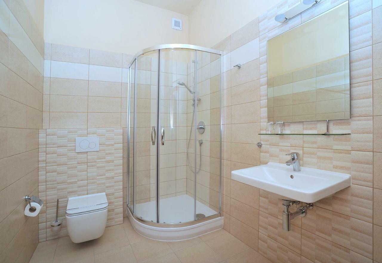 Penzion Královské lázně Poděbrady Extérieur photo